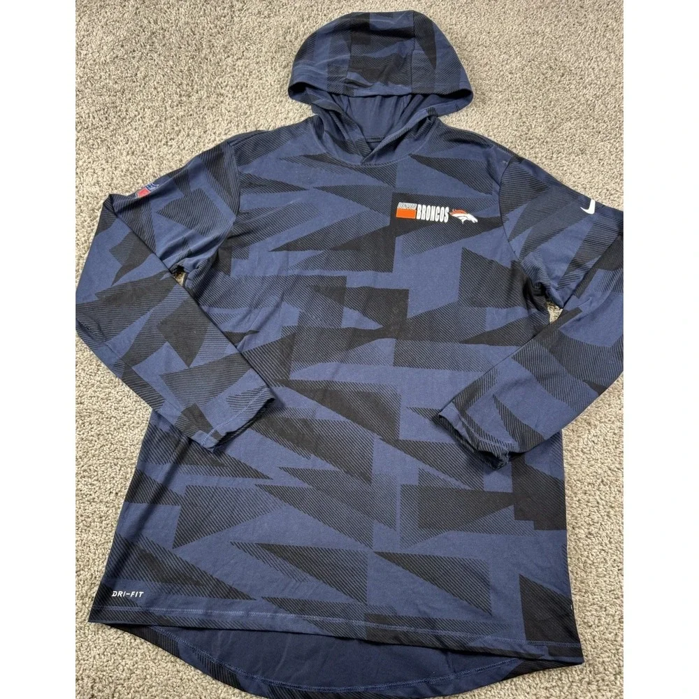 Nike Tee Denver Broncos NFL On Field Apparel Hooded Long Sleeve Dri Fit Mens Med